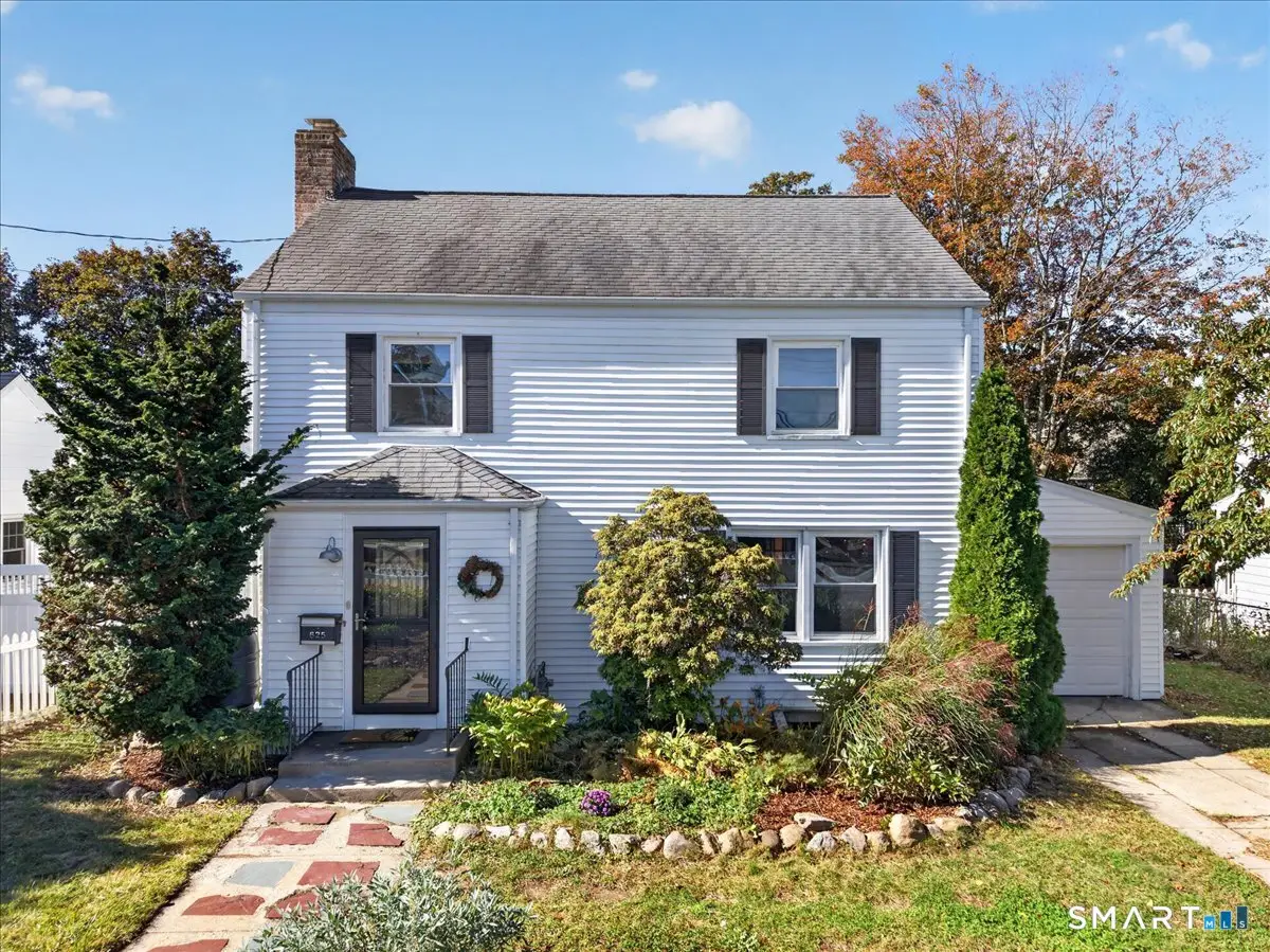 625 Ocean Avenue, New London, CT 06320 - #1