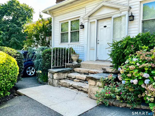 5 Hundley Court #1D, Stamford, CT 06902