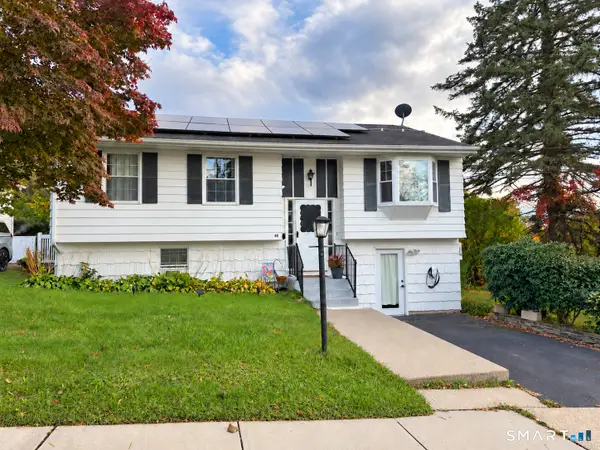 48 Dell Avenue, New London, CT 06320