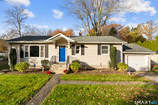 36 Atwood Road, Woodbury, CT 06798
