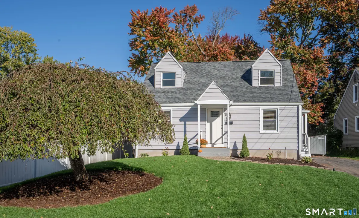 16 Kenlock Street, Newington, CT 06111 - #1
