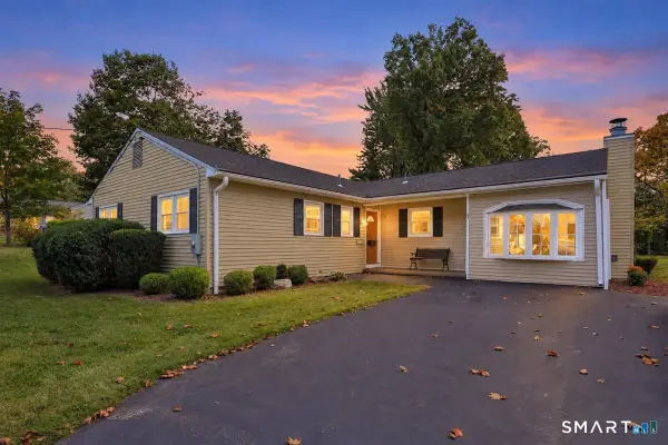 7 Dogwood Lane, Newington, CT 06111