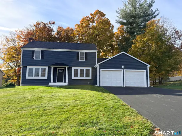 5 Lovelace Drive, West Hartford, CT 06117