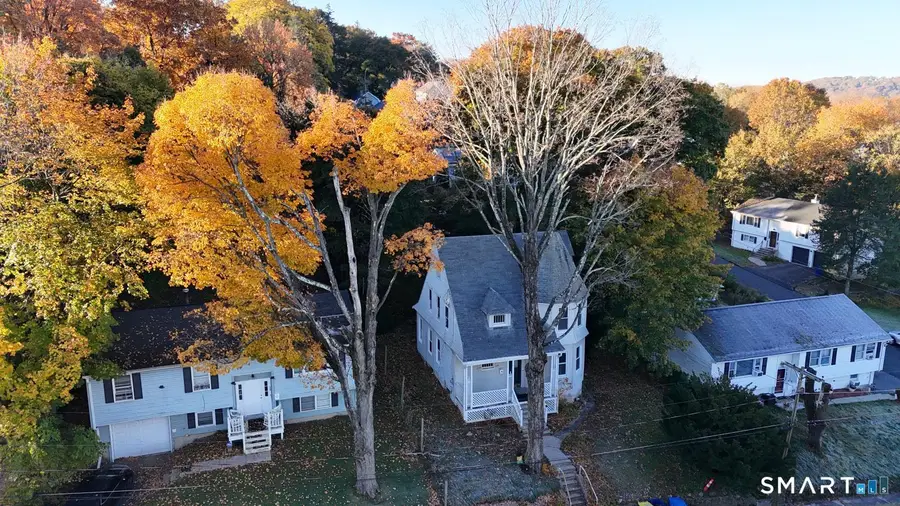 35 Edgehill Avenue, Waterbury, CT 06704 - #2