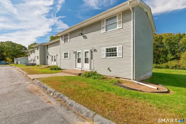 1742 Route 12 #5H, Ledyard, CT 06335