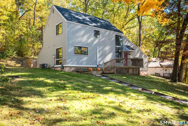 35 Chatham Lane, Bristol, CT 06010