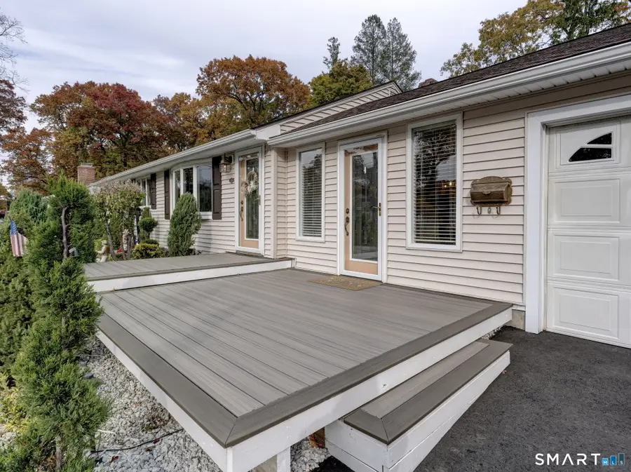 4 Ellis Road, Enfield, CT 06082 - #2