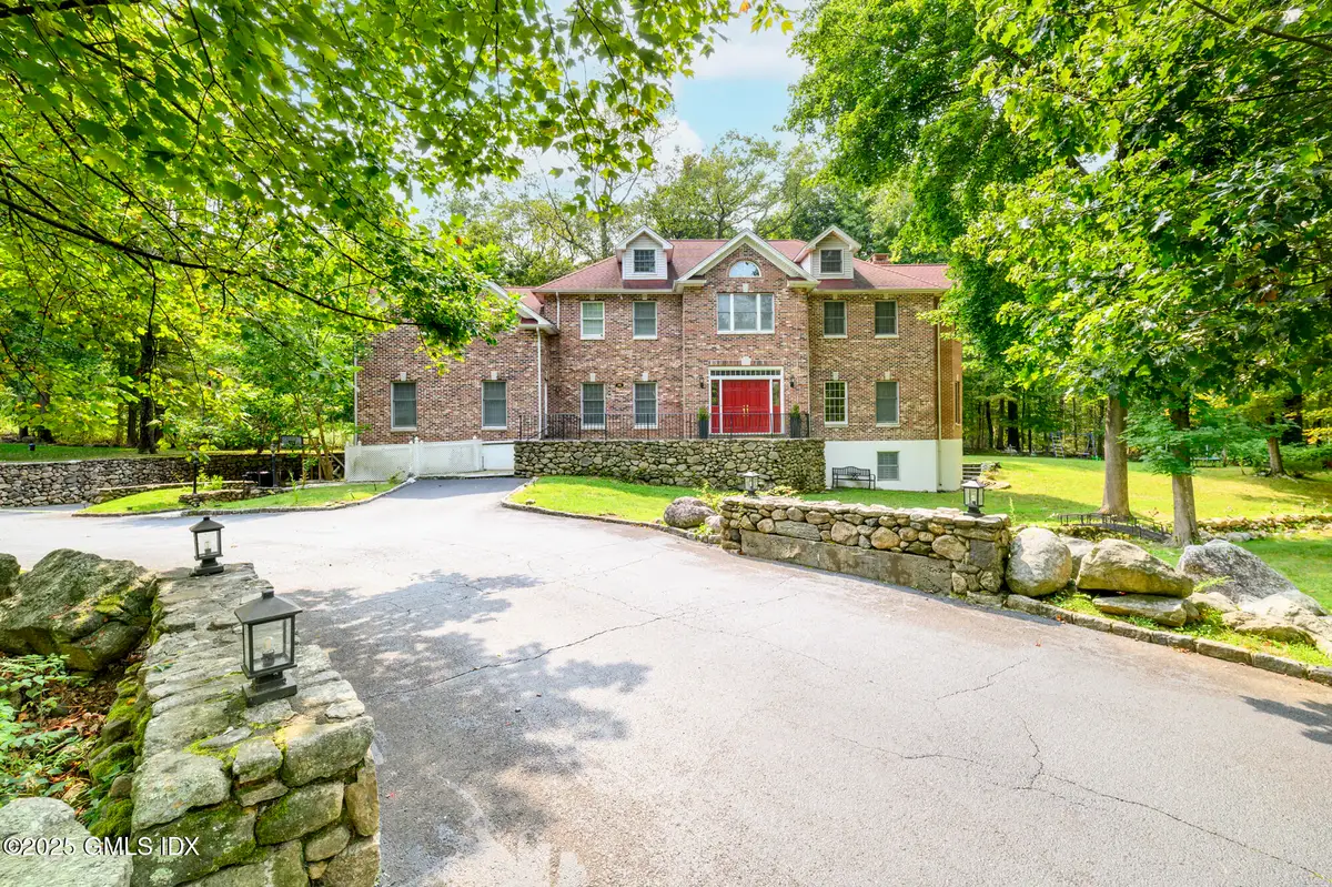 185 Interlaken Road, Stamford, CT 06903 - Image #1