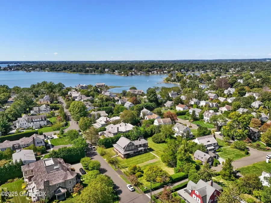 17 Keofferam Road, Old Greenwich, CT 06870 - Image #2