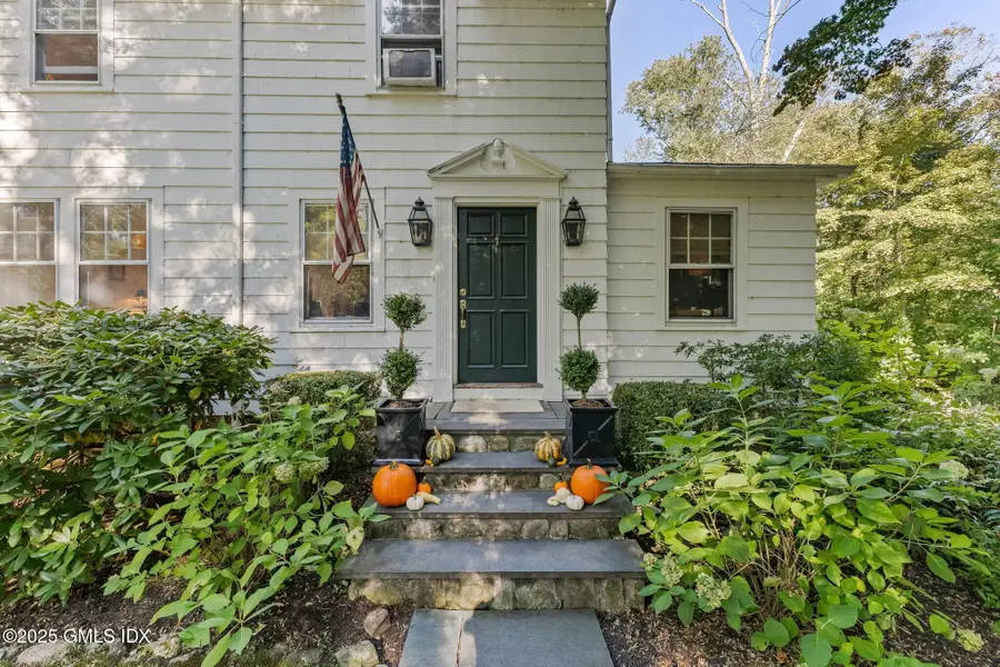 27 Briar Brae Road, Stamford, CT 06903 - Image #2