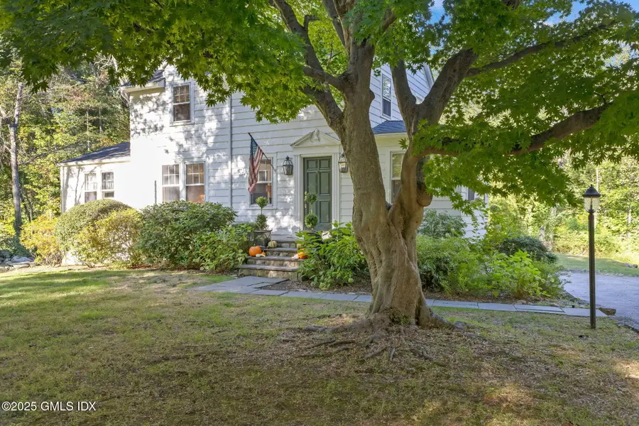 27 Briar Brae Road, Stamford, CT 06903 - Image #3