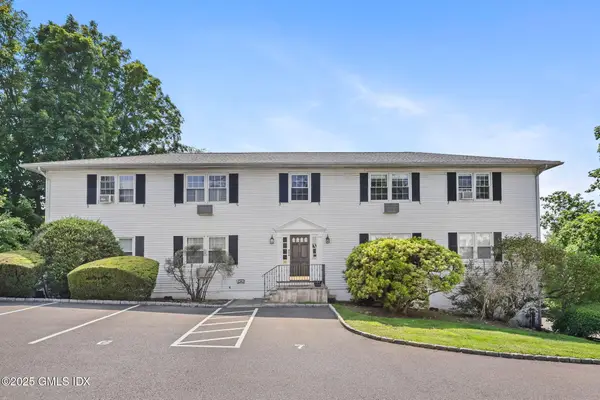47 Valley Road #B3, Cos Cob, CT 06807