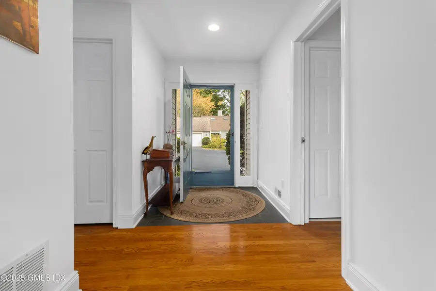 626 W Lyon Farm Drive #626, Greenwich, CT 06831 - Image #2