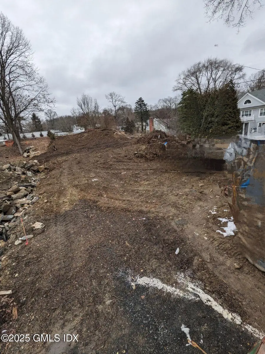 45 Sunshine Avenue, Riverside, CT 06878 - Image #2