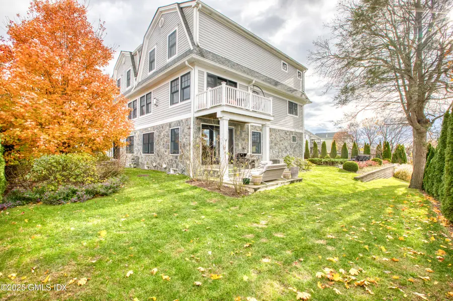24 Harold Street #E, Cos Cob, CT 06807 - Image #3