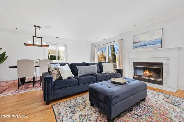 333 Palmer Hill Road #2E, Riverside, CT 06878