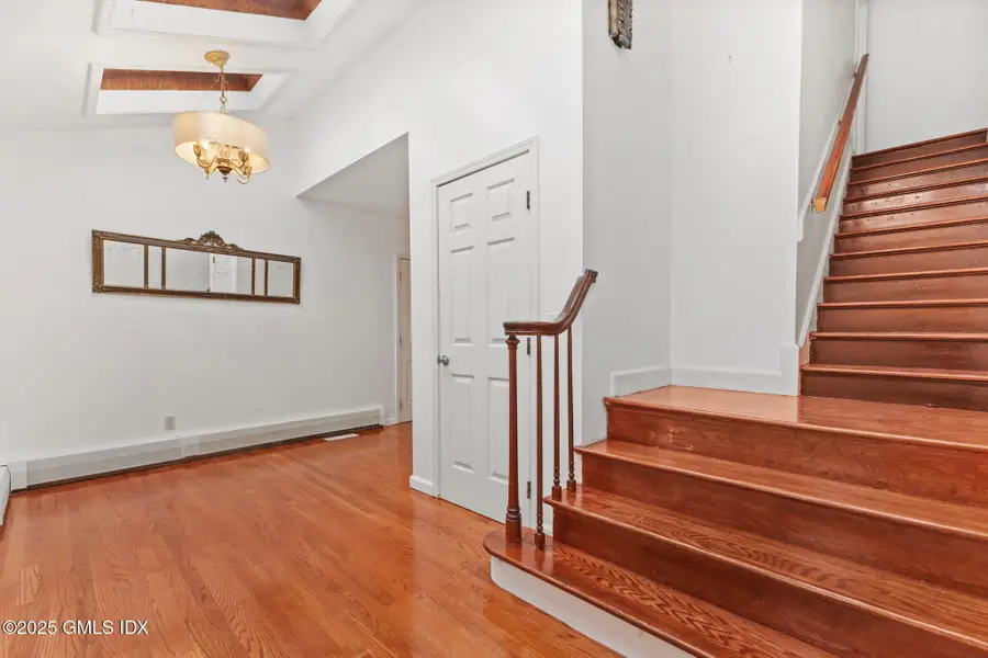 1 Driftway, Greenwich, CT 06830 - #3