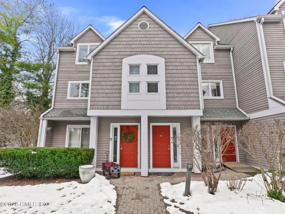 453 E Putnam Avenue #4H, Cos Cob, CT 06807 - Image #1