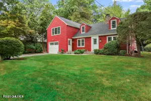 25 Summit Road, Riverside, CT 06878