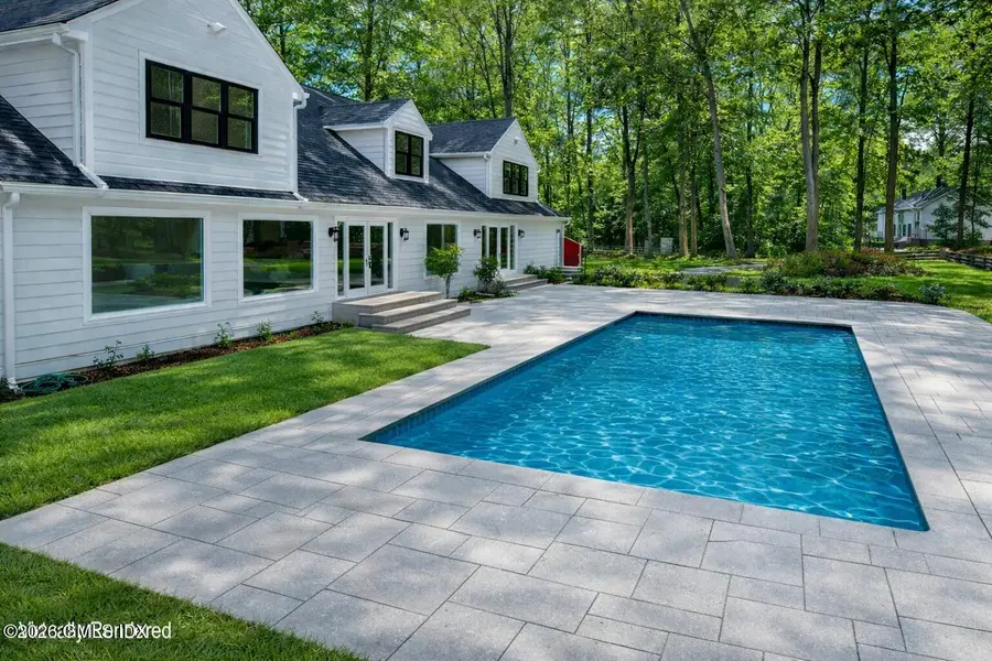 403 Stanwich Road, Greenwich, CT 06830 - Image #2