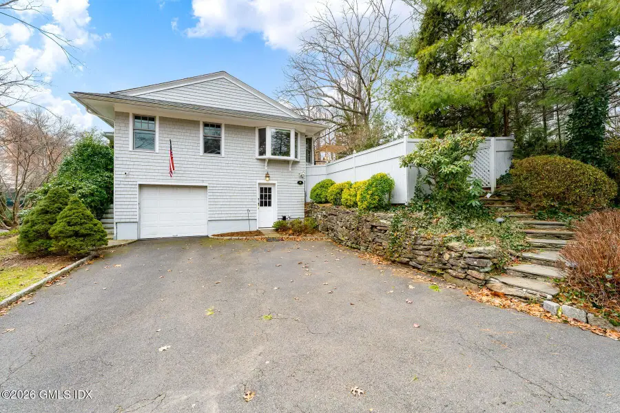 51 Glen Road, Greenwich, CT 06830 - Image #3