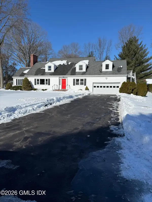 107 Stonehedge Drive, Greenwich, CT 06831