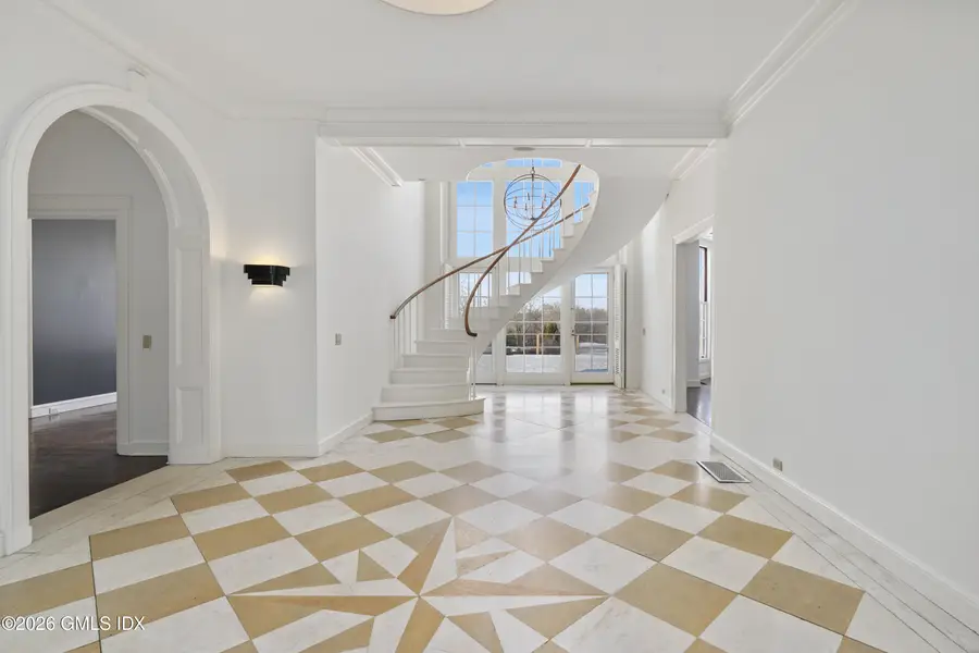 188 Round Hill Road, Greenwich, CT 06831 - #2