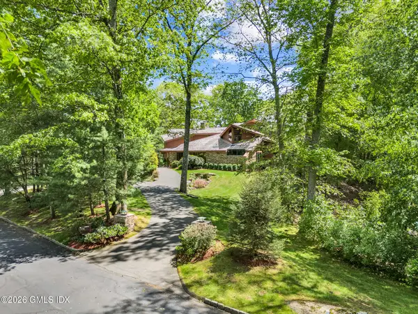 12 Stallion Trail, Greenwich, CT 06831