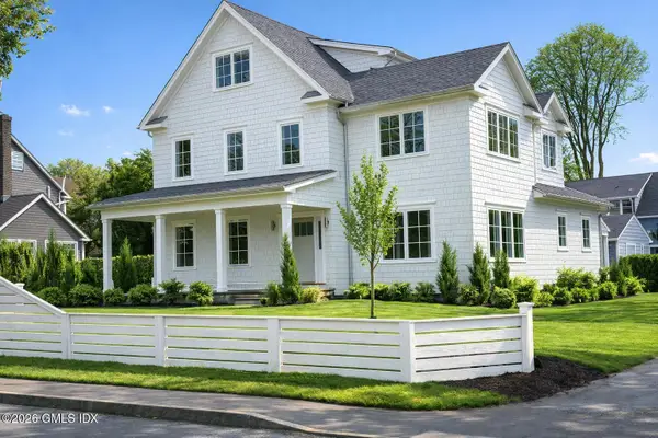 2 Potter Drive, Old Greenwich, CT 06870