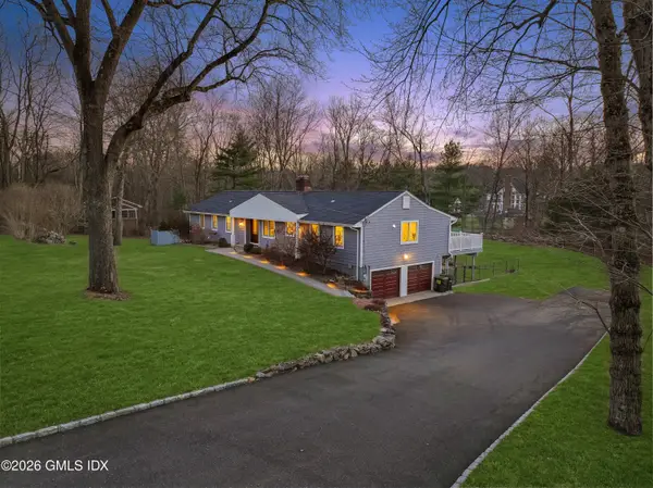 97 Davenport Ridge Lane, Stamford, CT 06903