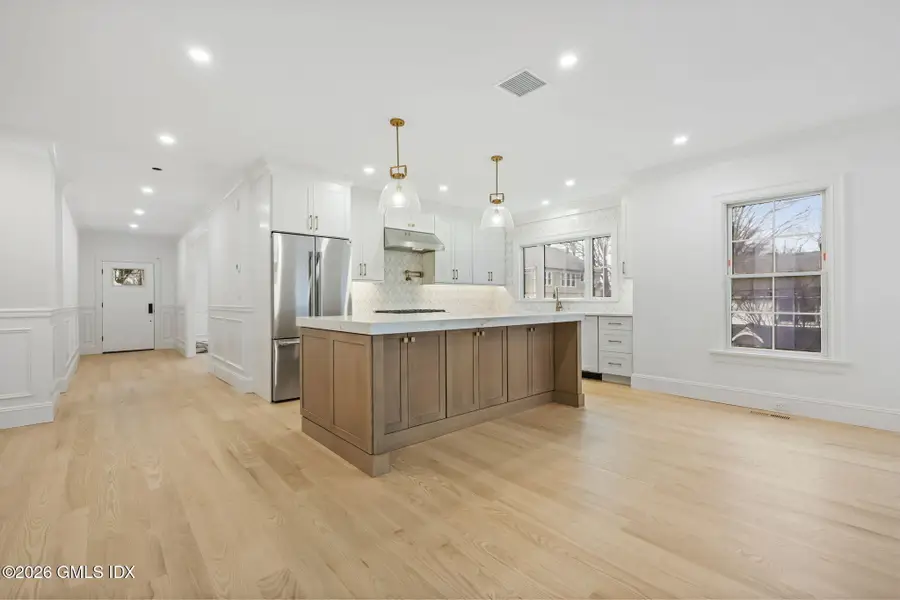 43 High Street, Greenwich, CT 06830 - #2