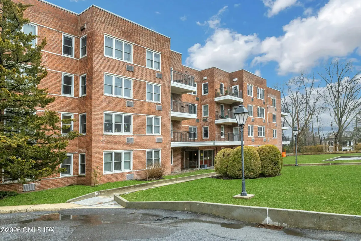 50 Lafayette Place #1J, Greenwich, CT 06830 - #1