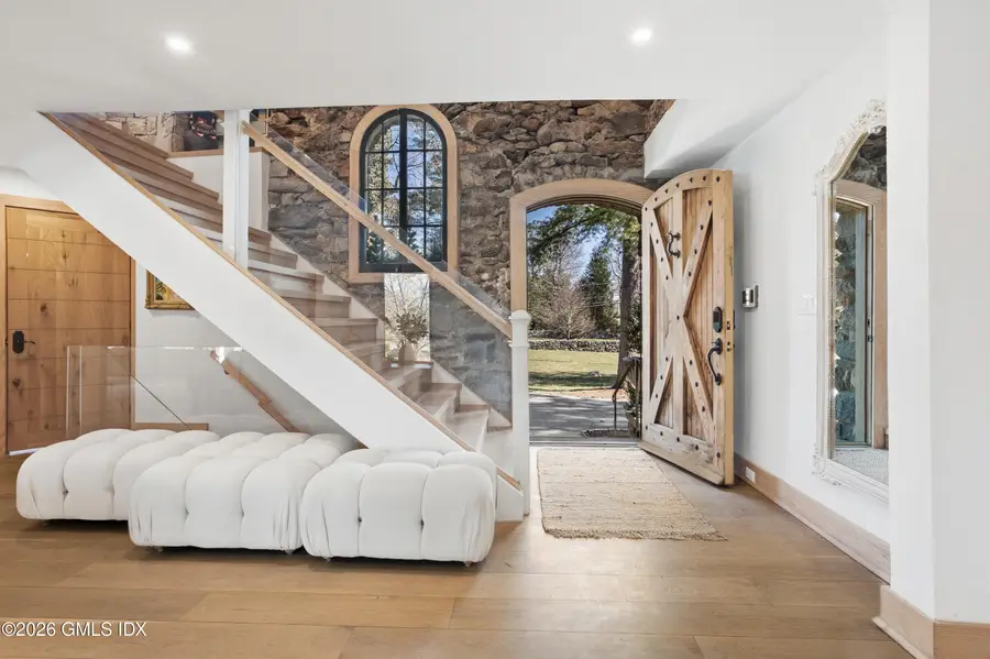 546 Lake Avenue, Greenwich, CT 06830 - #3