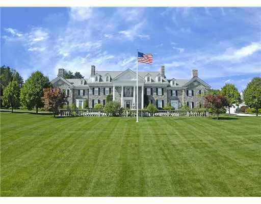 550 Round Hill Road, Greenwich, CT 06831