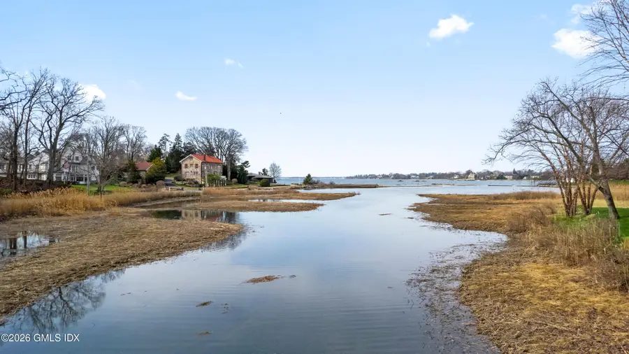 8 Indian Point Lane, Riverside, CT 06878 - #3