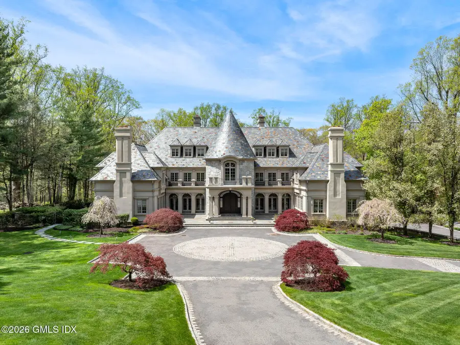 524 Lake Avenue, Greenwich, CT 06830 - #2