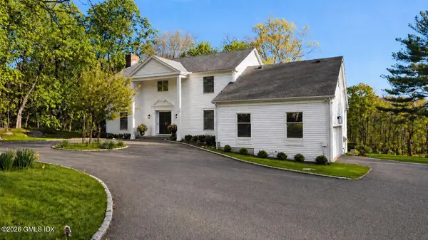 12 Ricki Beth Lane, Old Greenwich, CT 06870