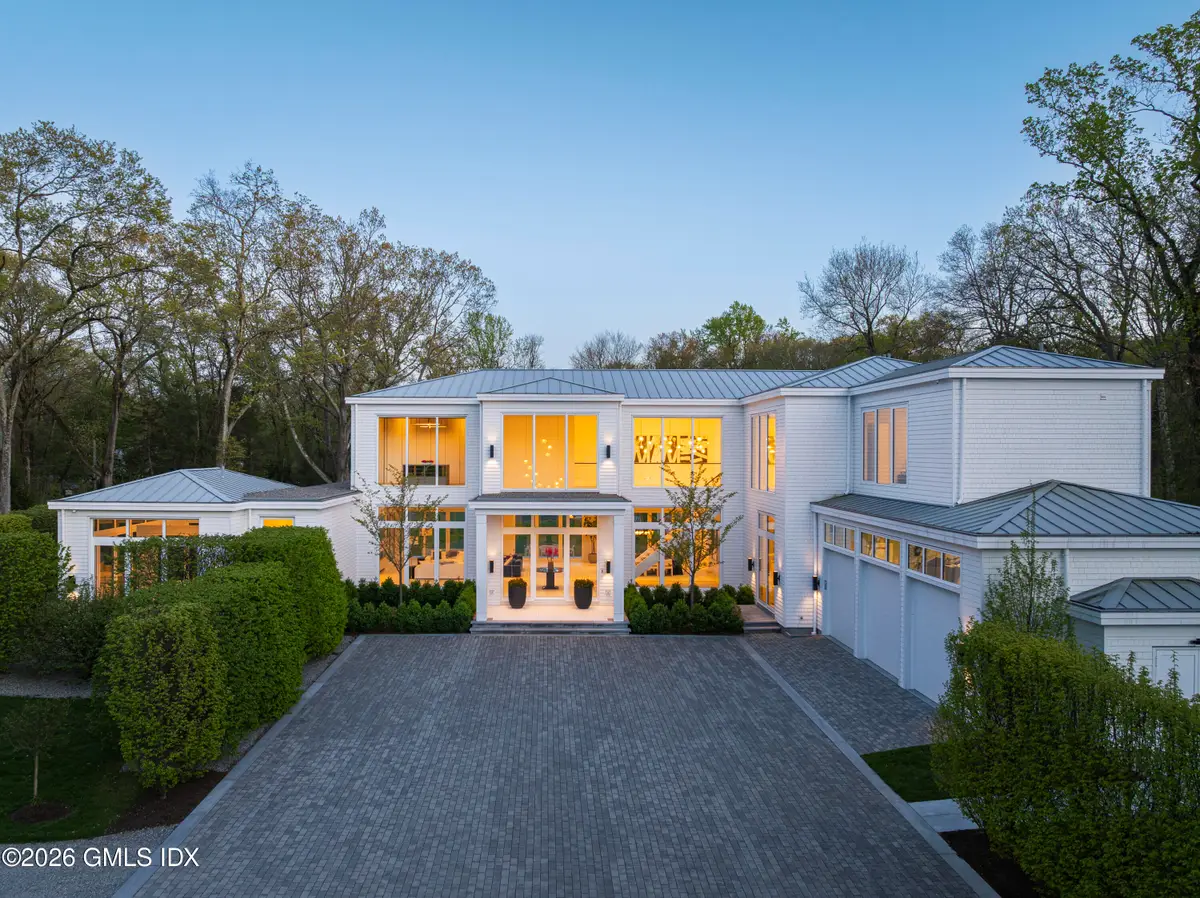 8 Fox Run Lane, Greenwich, CT 06831 - #1