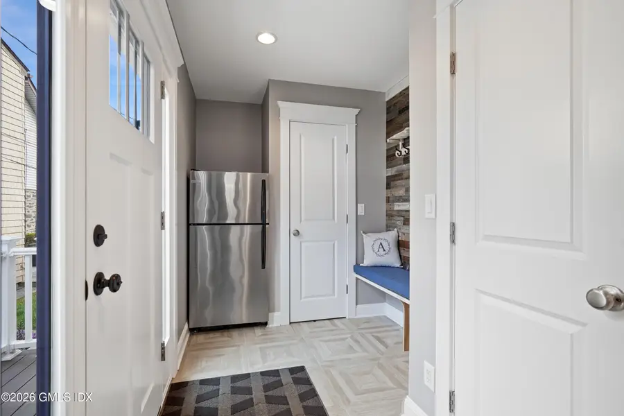 18 Moshier Street, Greenwich, CT 06831 - #3