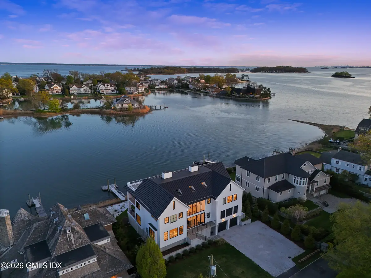 4 Little Cove Lane, Old Greenwich, CT 06870 - #1
