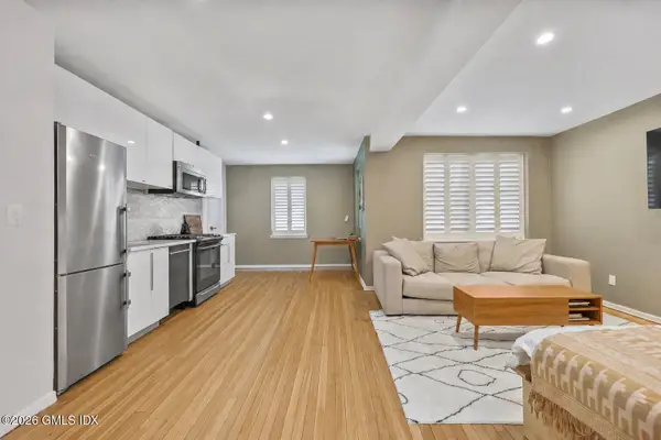 52 Lafayette Place #1F, Greenwich, CT 06830