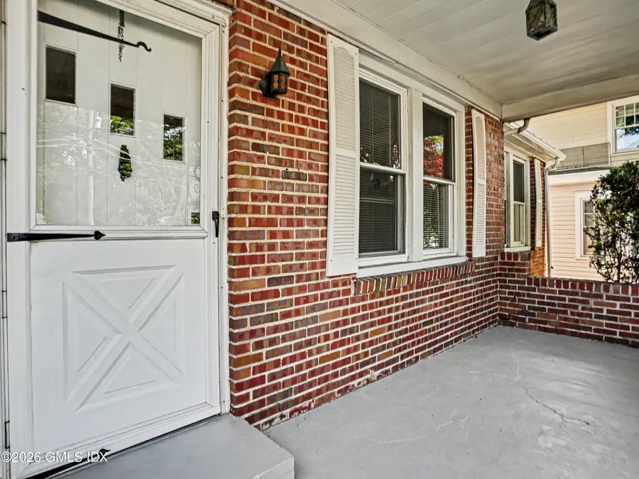 33 Sound Beach Avenue, Old Greenwich, CT 06870 - #3
