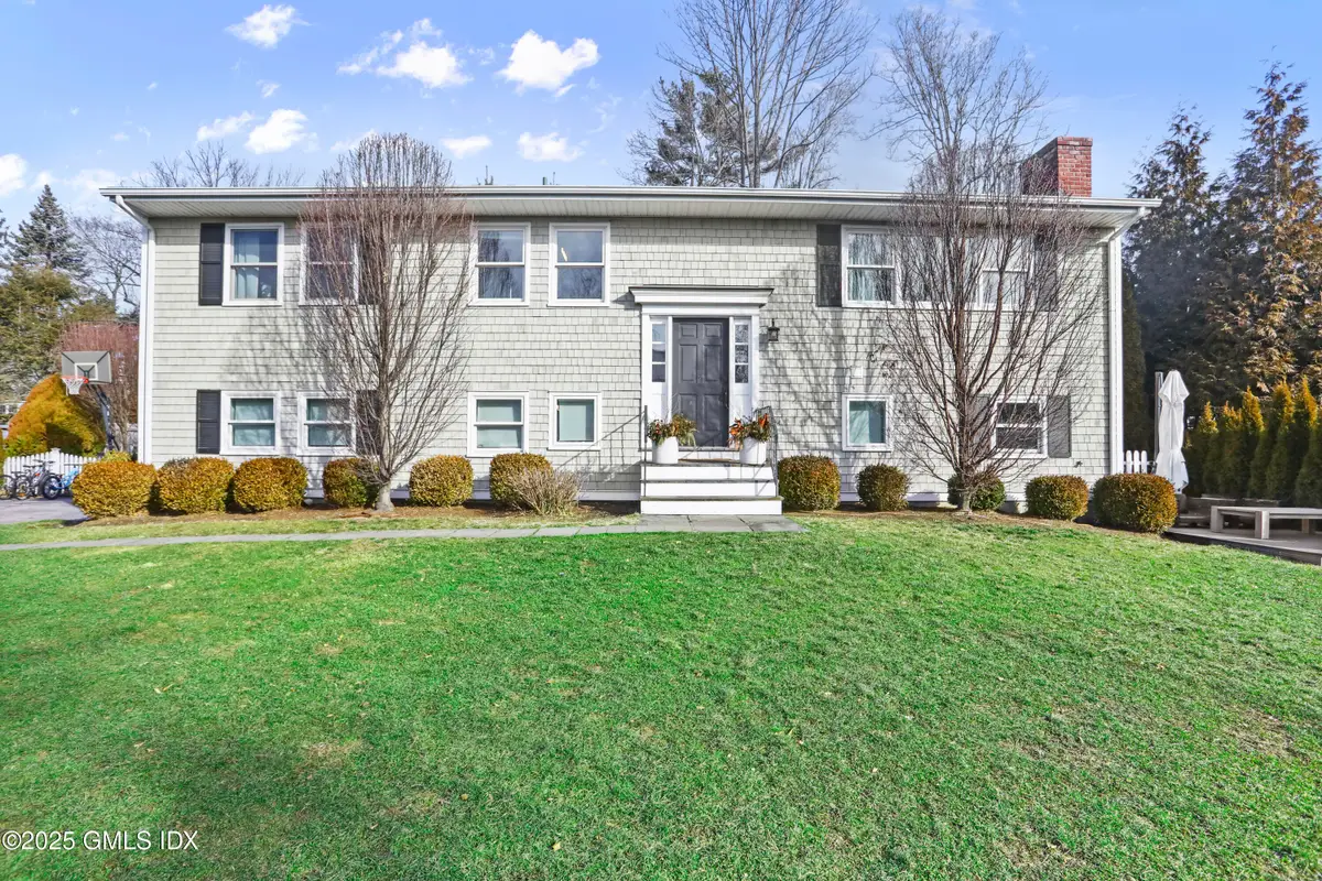 6 Meadowbank Road, Old Greenwich, CT 06870 - #1
