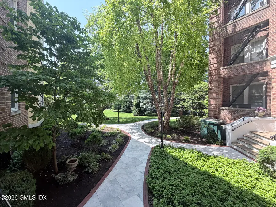 169 Mason Street #2H, Greenwich, CT 06830 - #3