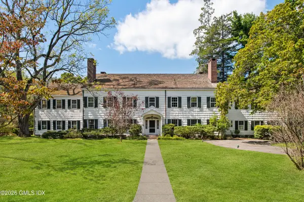 122 Round Hill Road, Greenwich, CT 06831