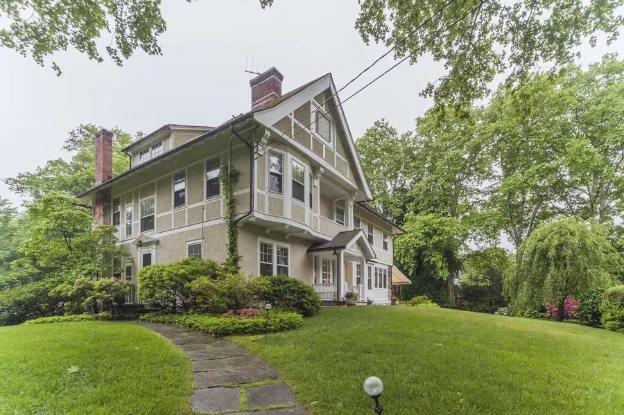 33 Hillside Road, Greenwich, CT 06830 - #3