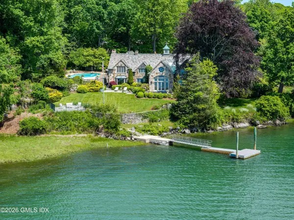 82 Arrowhead Way, Darien, CT 06820