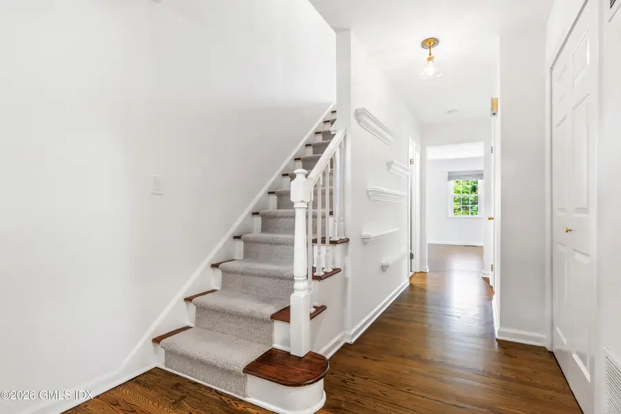 14 Greenwich Hills Drive #14, Greenwich, CT 06831 - #3