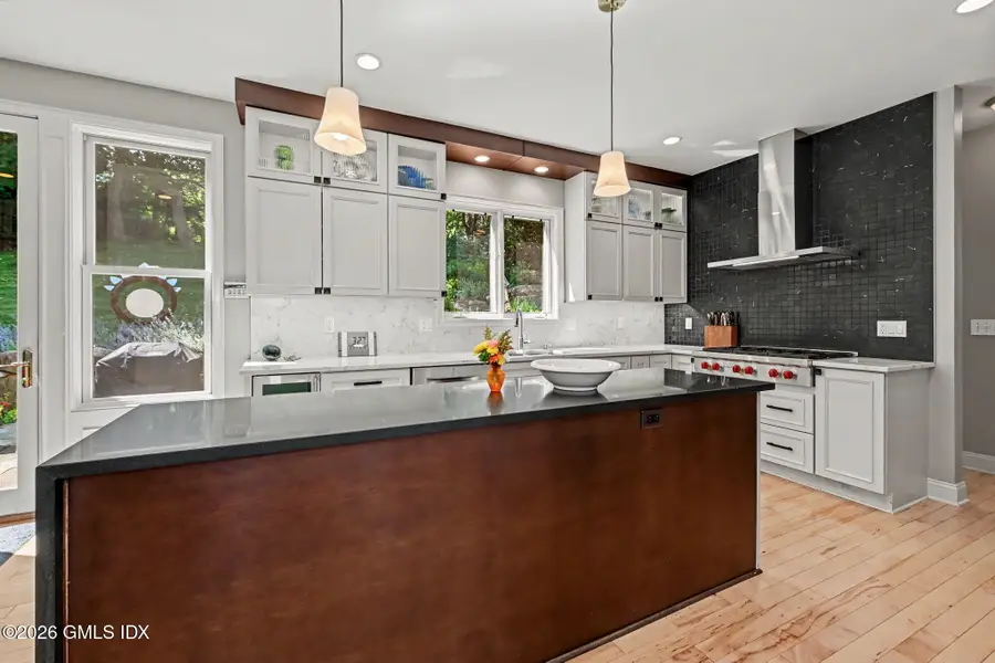39 Glenville Street, Greenwich, CT 06831 - #2