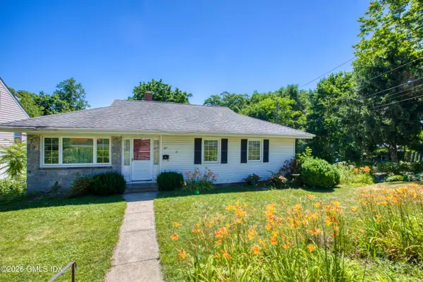 1 Pilgrim Drive, Greenwich, CT 06831